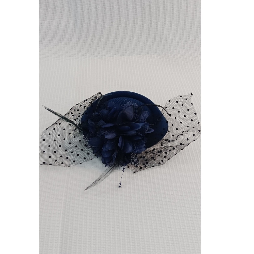 Vintage Style Navy Blue Fascinator Hat Polka Dot Veil Floral Hair Clip Accessory - Picture 4 of 5